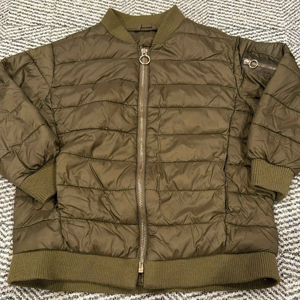 Light Puffer Jacket